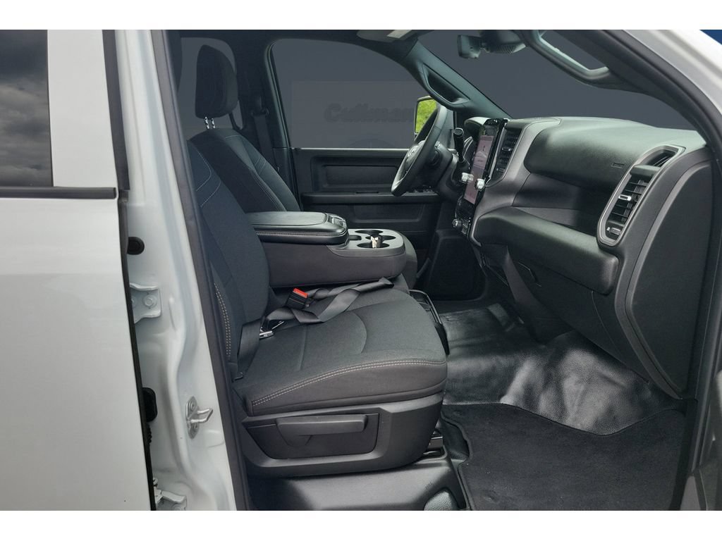 Used 2025 RAM 3500 Tradesman AWD/4WD image 21