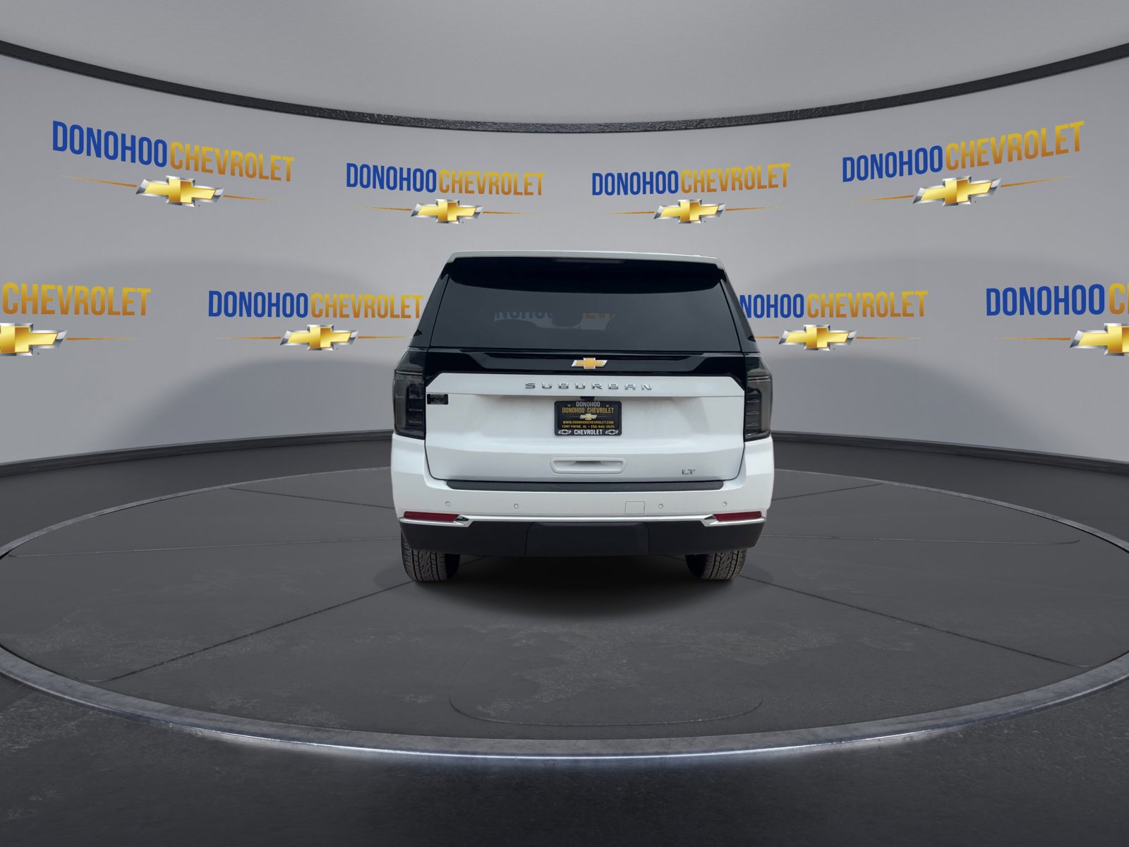 New 2026 Chevrolet Suburban LT image 10