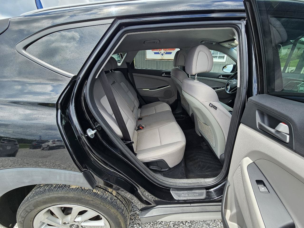 Used 2018 Hyundai Tucson SEL FWD image 25