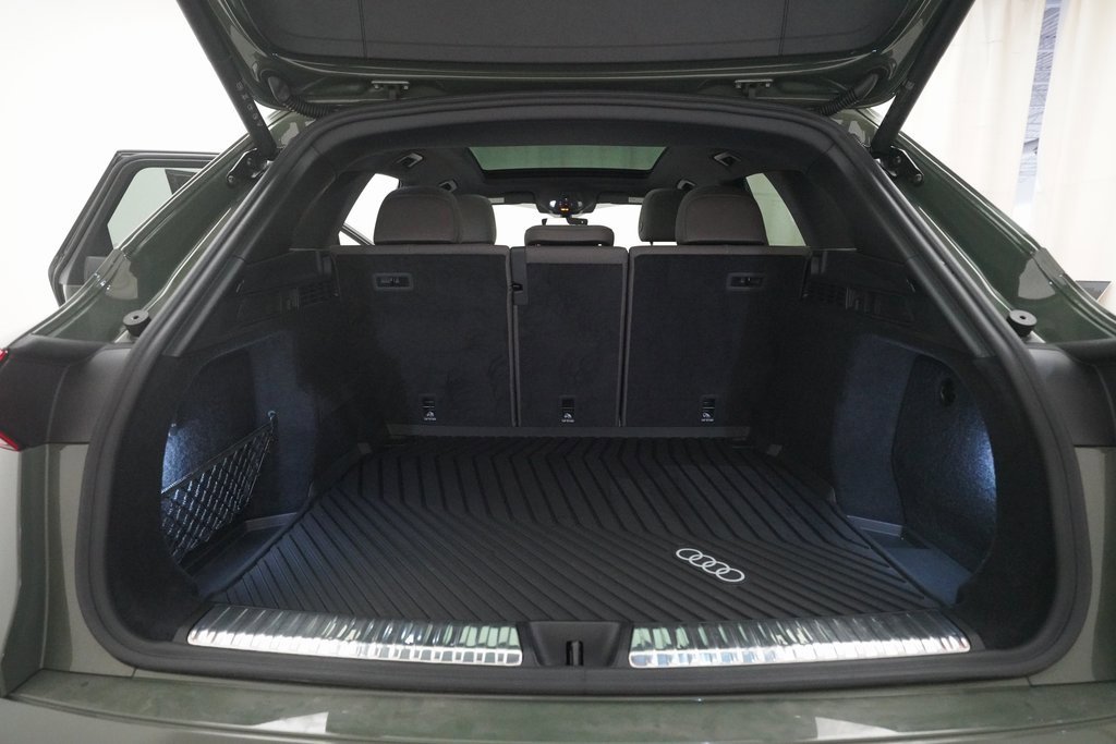 Used 2025 Audi Q5 Premium Plus w/ Premium Plus image 33