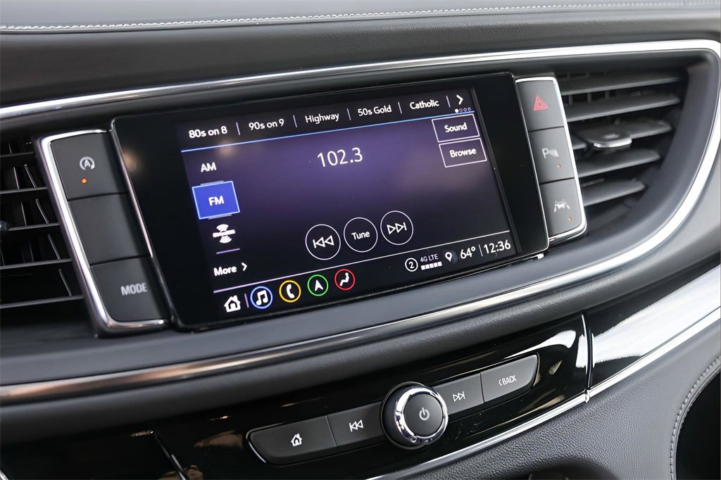 Used 2024 Buick Enclave Avenir w/ Avenir Technology Package image 16