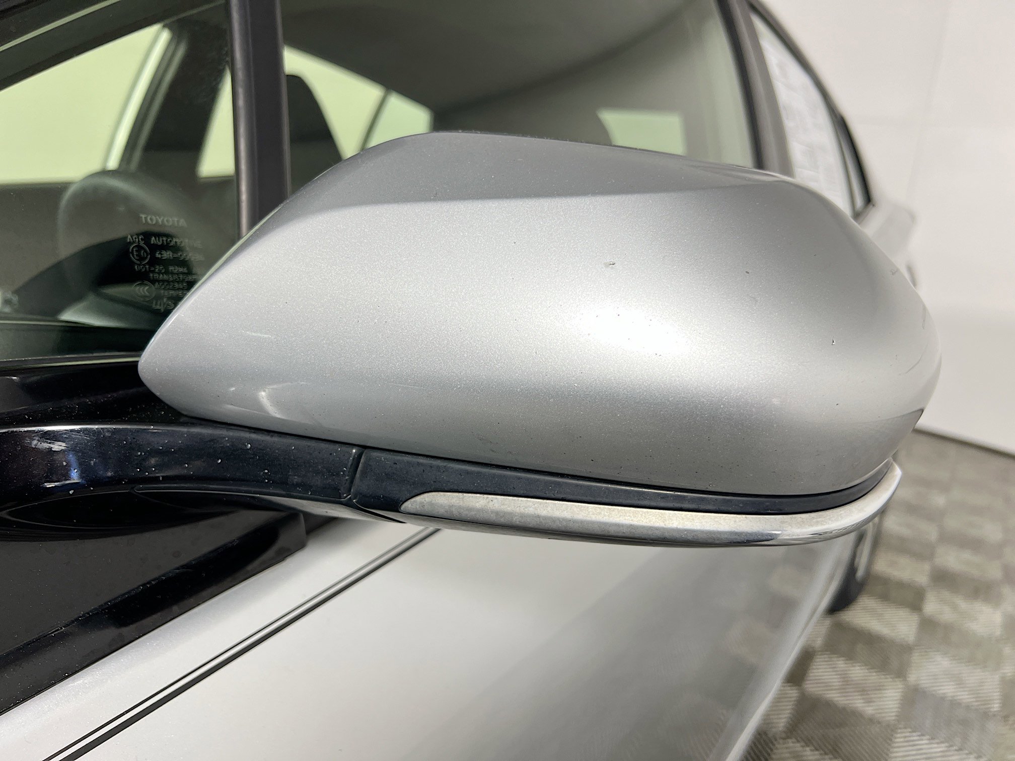 Used 2020 Toyota Prius LE image 13