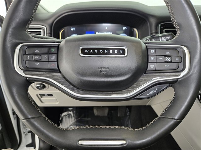 Used 2022 Jeep Wagoneer Series III w/ Flexible Seating Group image 21