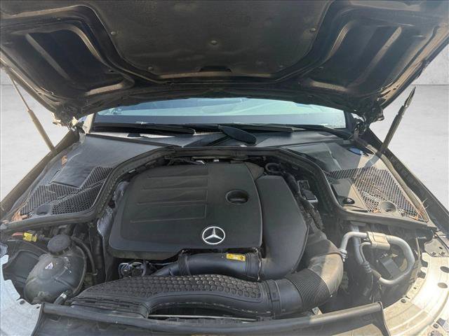 Used 2021 Mercedes-Benz C 300 Sedan image 25