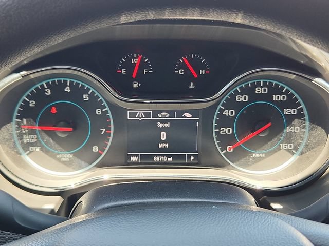 Used 2017 Chevrolet Cruze LT FWD image 10
