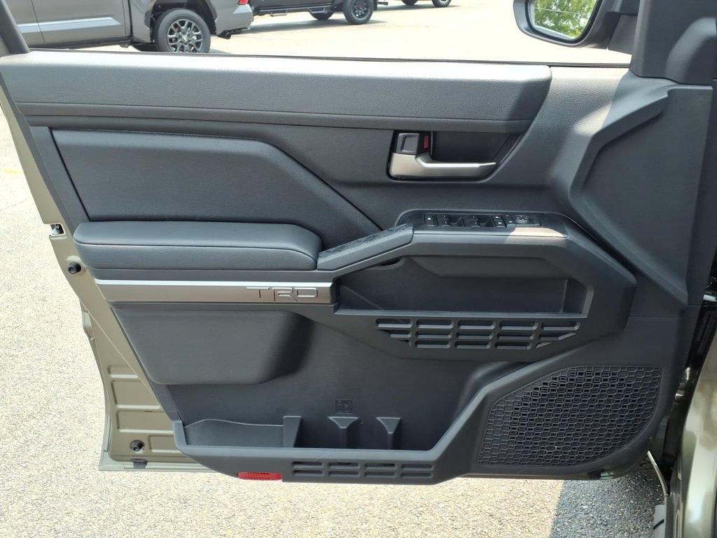 Certified 2026 Toyota Tacoma TRD Off-Road AWD/4WD image 6