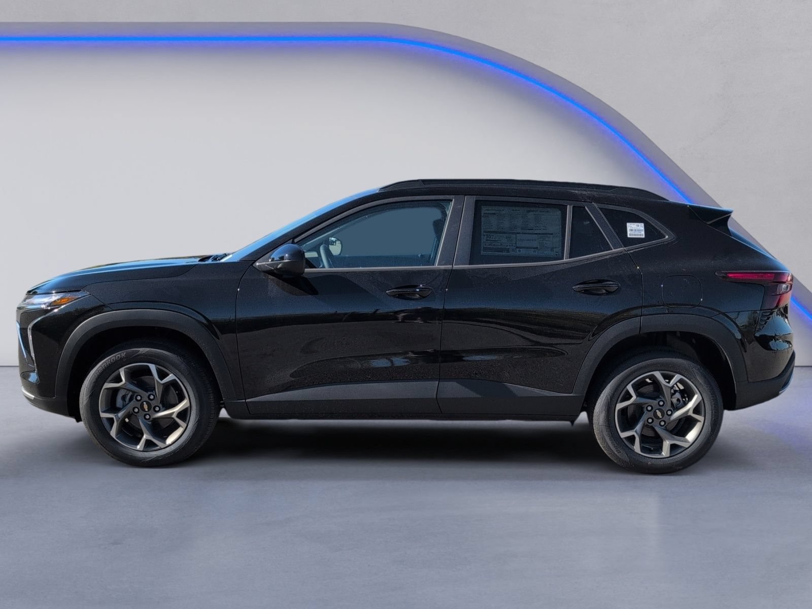 New 2026 Chevrolet Trax LT w/ LT Convenience Package FWD image 5
