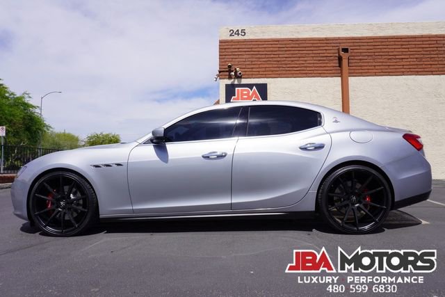 Used 2015 Maserati Ghibli RWD image 38