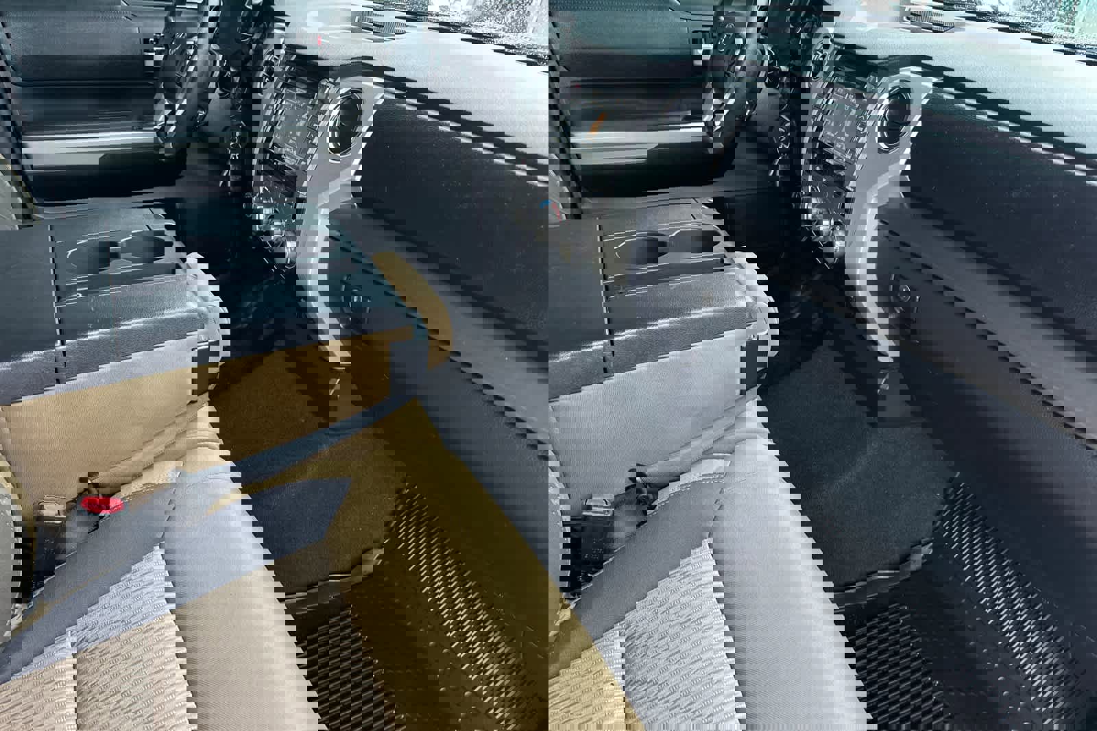 Used 2016 Toyota Tundra SR5 image 16