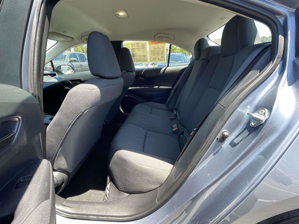 Used 2024 Toyota Corolla LE FWD image 11