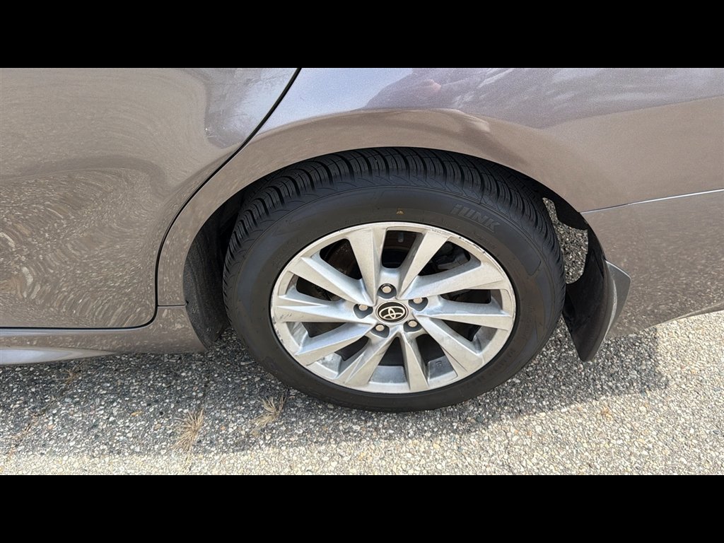 Used 2024 Toyota Camry SE FWD image 26