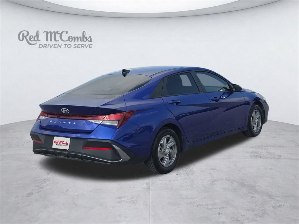 Certified 2025 Hyundai Elantra SE FWD image 7