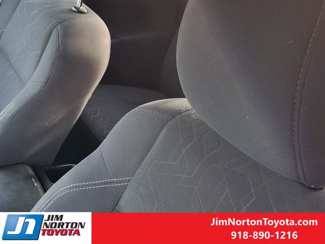 Used 2018 Toyota Tacoma TRD Off-Road image 17