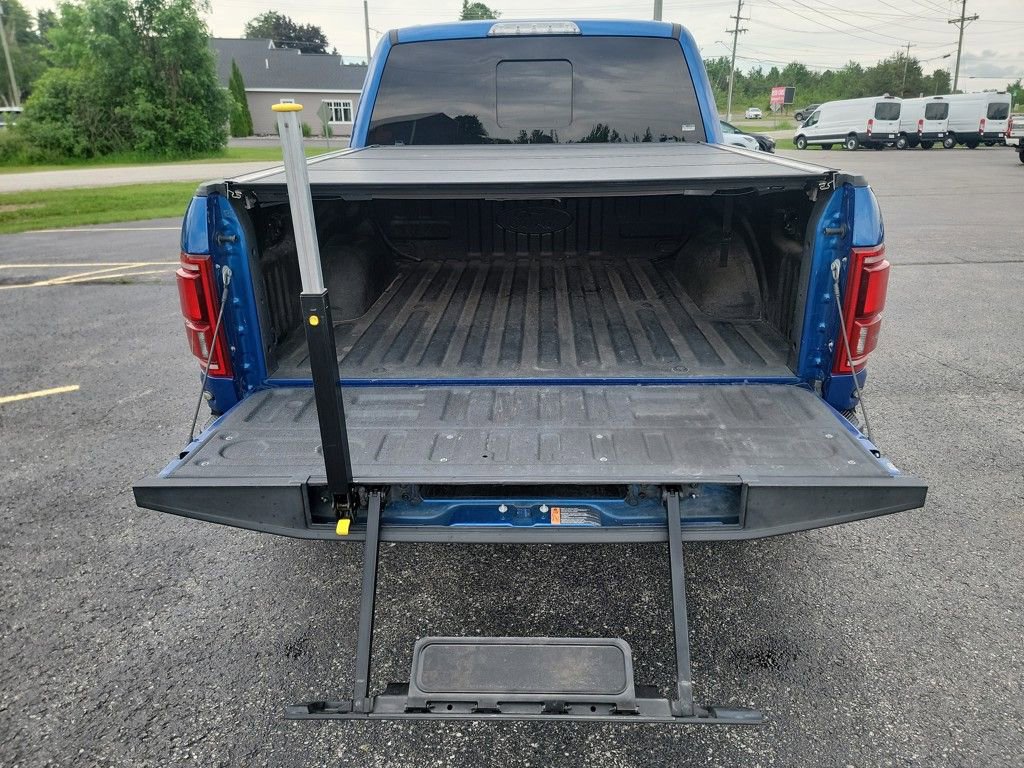 Used 2018 Ford F150 Raptor w/ Equipment Group 802A Luxury image 27