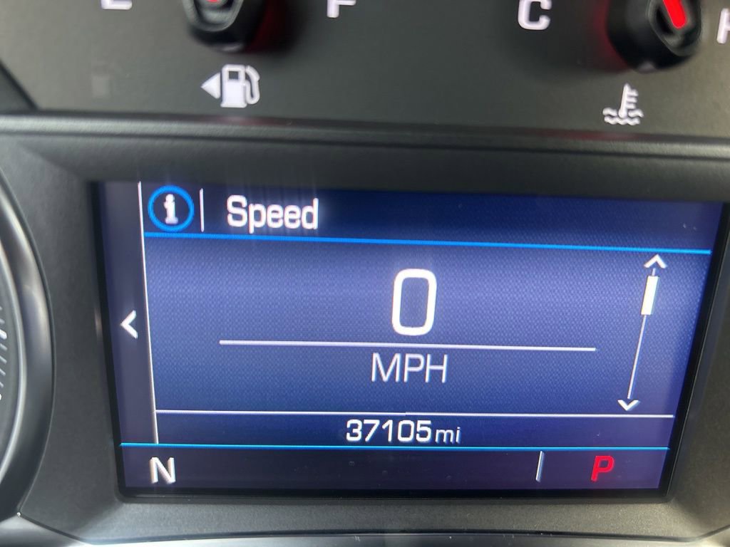 Used 2022 GMC Terrain SLE w/ Driver Convenience Package image 17