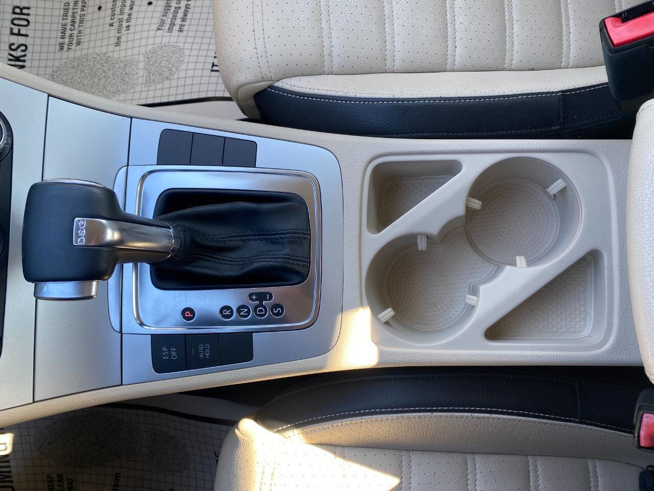 Used 2011 Volkswagen CC Sport image 16