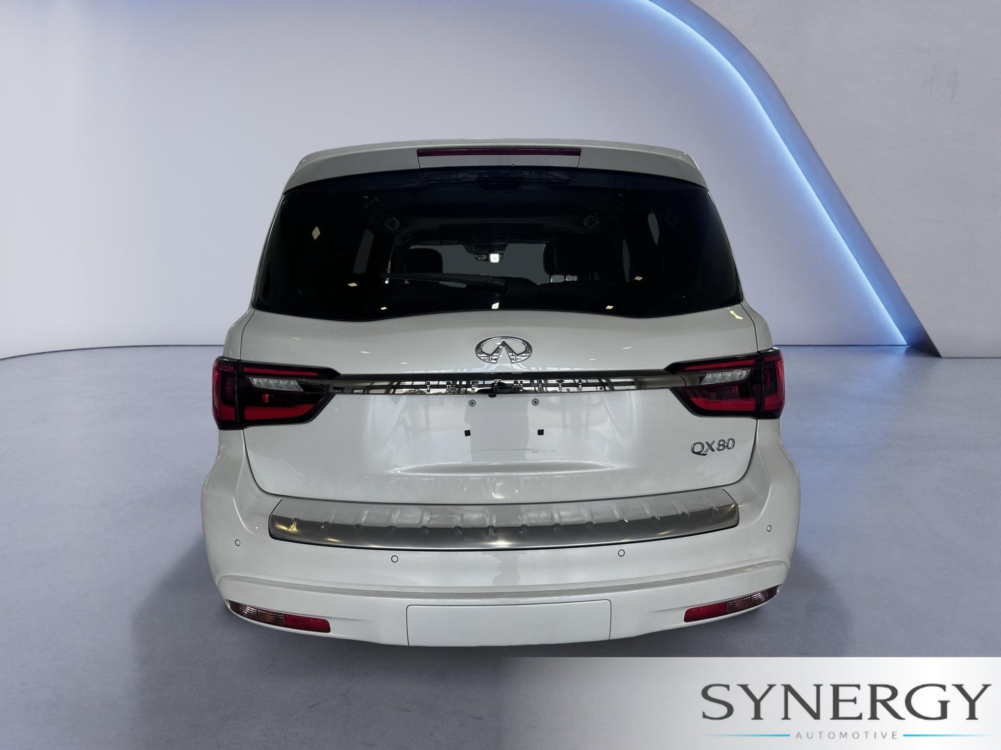Certified 2023 INFINITI QX80 Premium Select w/ Cargo Package RWD image 8