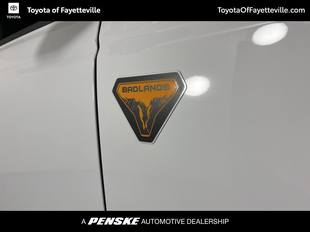 Used 2025 Ford Bronco Badlands image 4