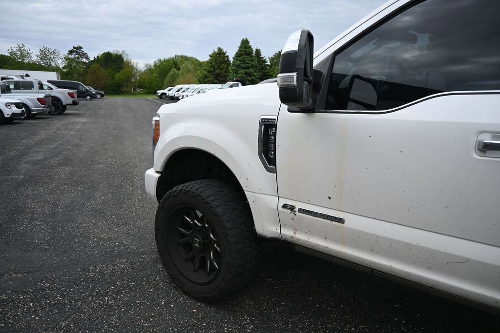 Used 2017 Ford F350 Platinum AWD/4WD image 12