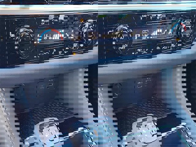 New 2025 Nissan Pathfinder SV w/ Cargo Package image 16