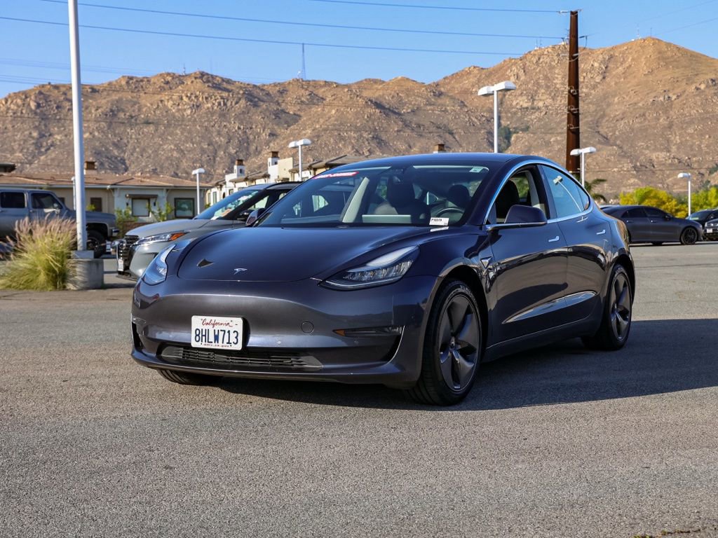 Used 2018 Tesla Model 3 Mid Range image 8