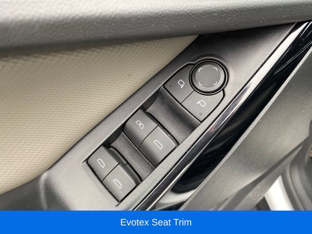 Certified 2025 Chevrolet Equinox LT w/ Convenience Package II FWD image 18
