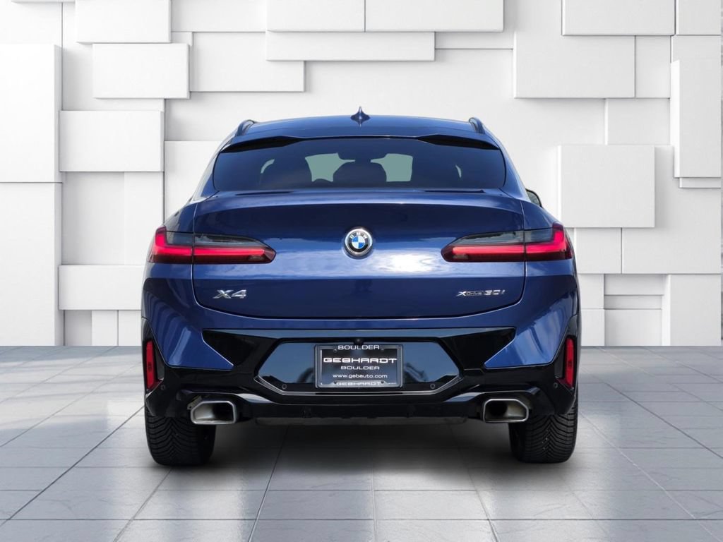 Used 2024 BMW X4 xDrive30i w/ Premium Package AWD/4WD image 6