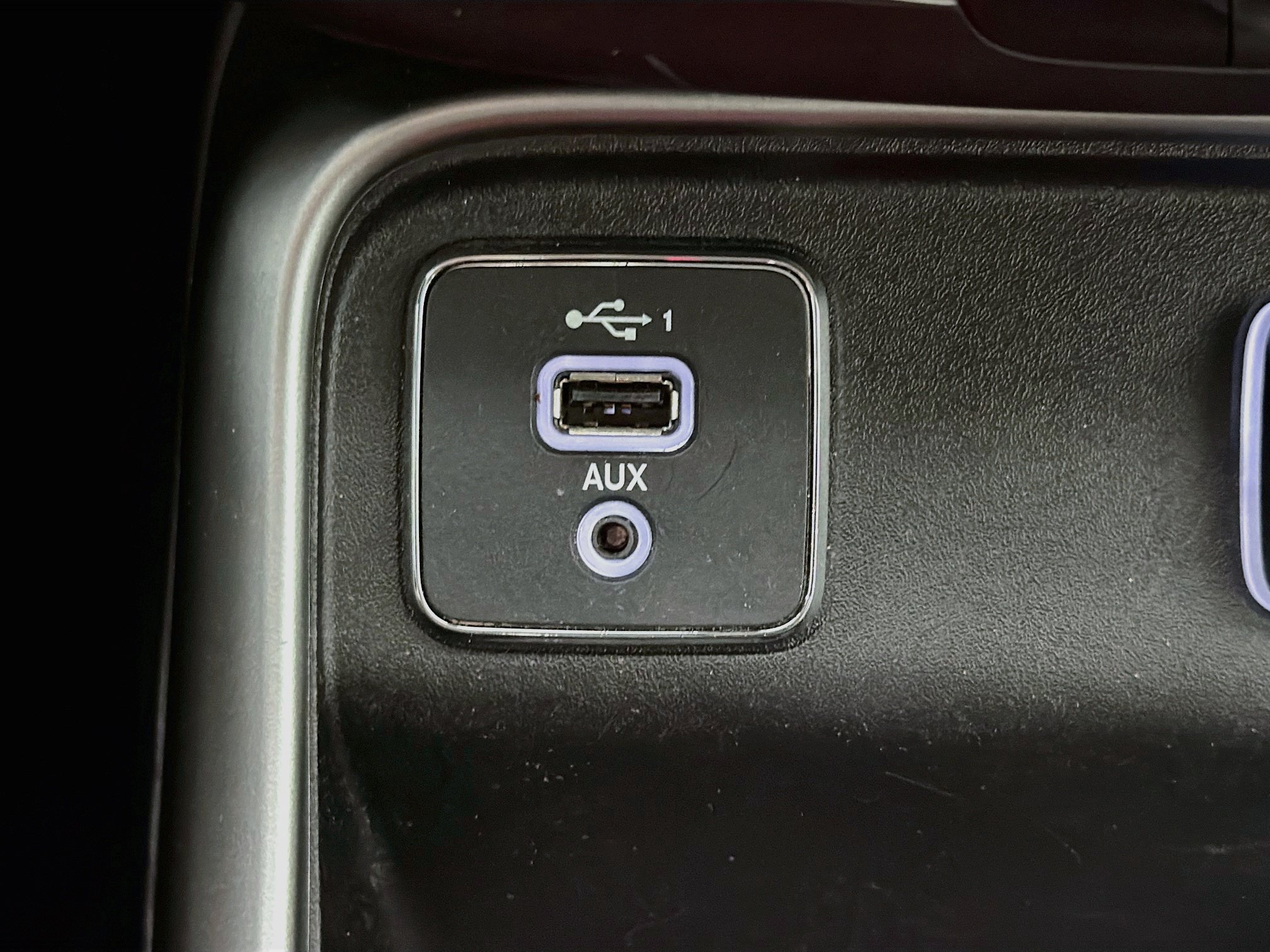 Used 2020 Jeep Compass Latitude w/ Popular Equipment Group FWD image 25