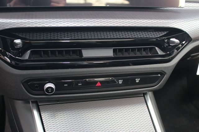 New 2026 BMW i4 xDrive40i w/ Premium Package image 15