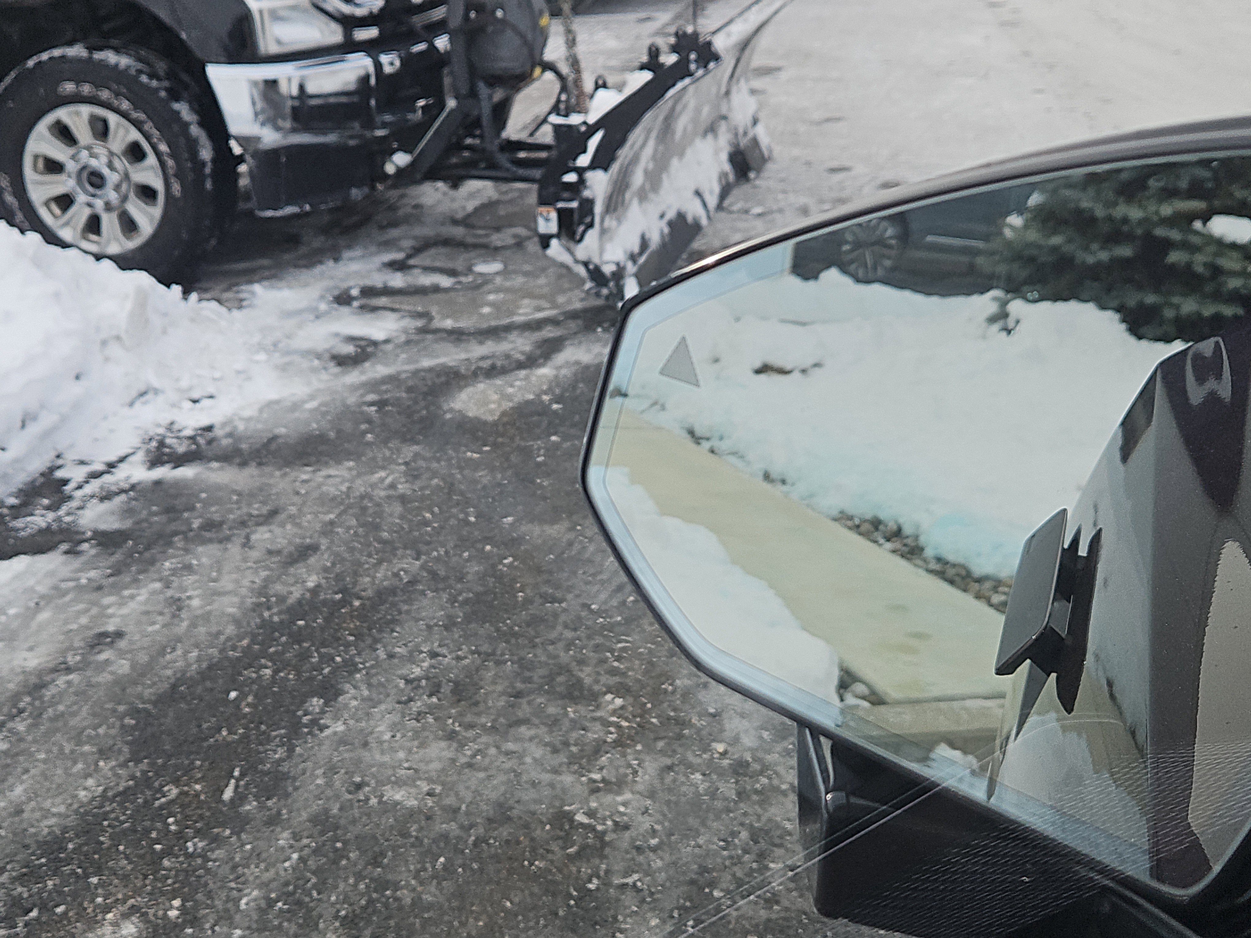 Used 2025 Volvo EX90 Ultra image 18