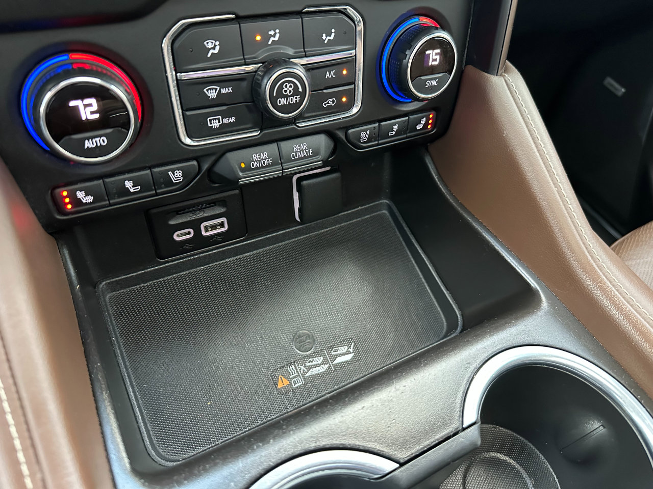 Used 2021 Chevrolet Suburban High Country image 57