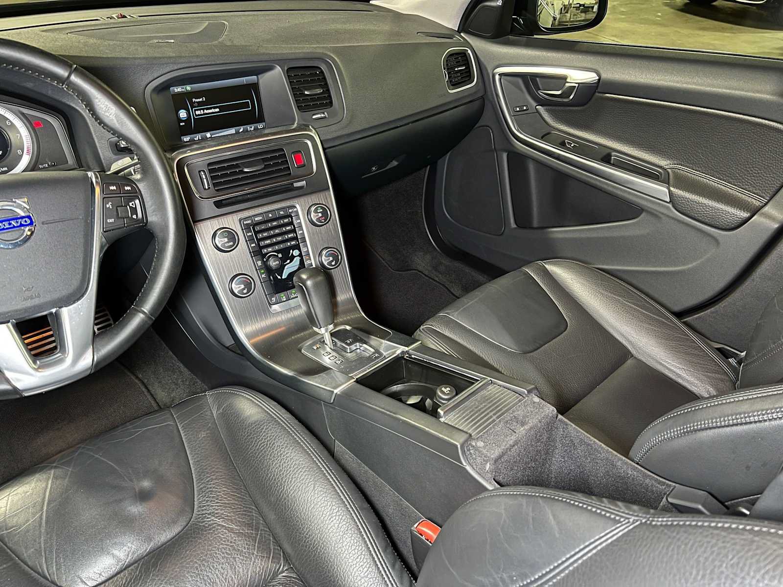 Used 2011 Volvo S60 T6 AWD/4WD image 36