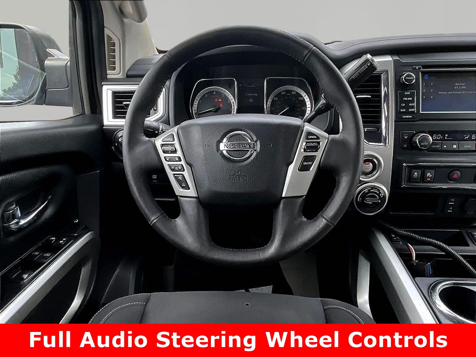 Used 2018 Nissan Titan SV w/ SV Convenience Package AWD/4WD image 8
