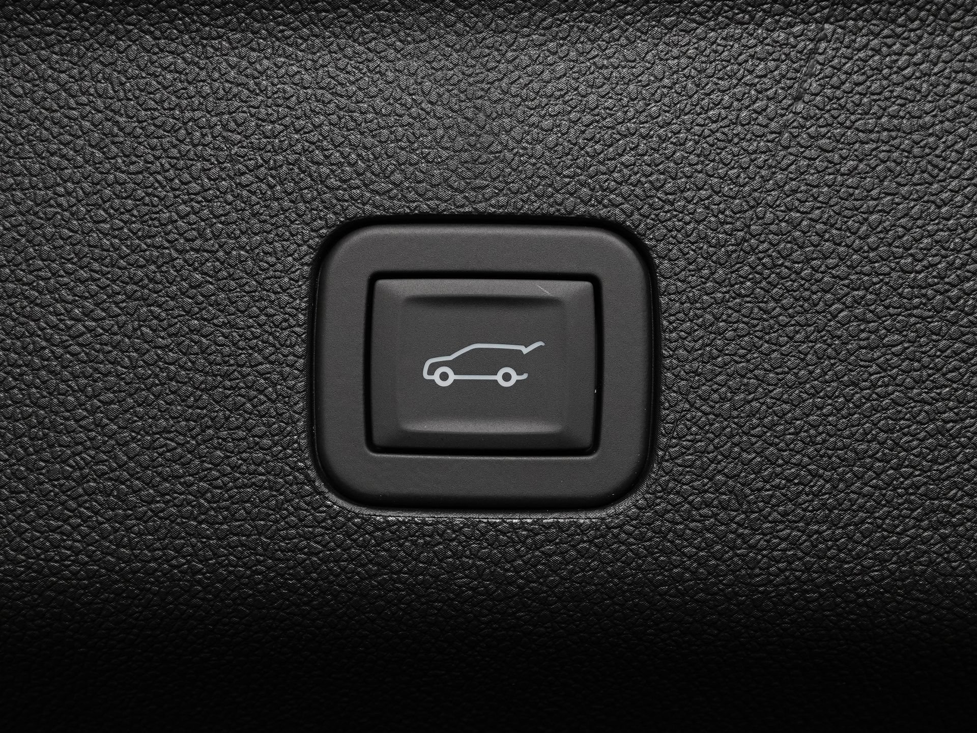 Used 2026 GMC Yukon AT4 Ultimate AWD/4WD image 14