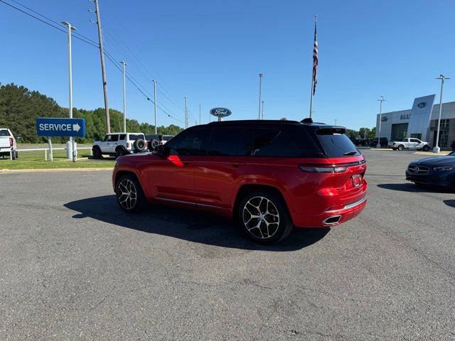 Used 2022 Jeep Grand Cherokee Summit AWD/4WD image 4