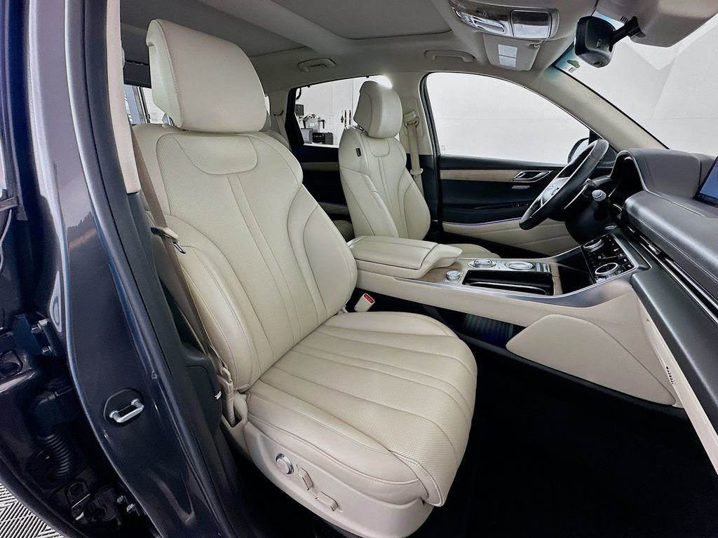 Used 2022 Genesis GV80 3.5T image 29