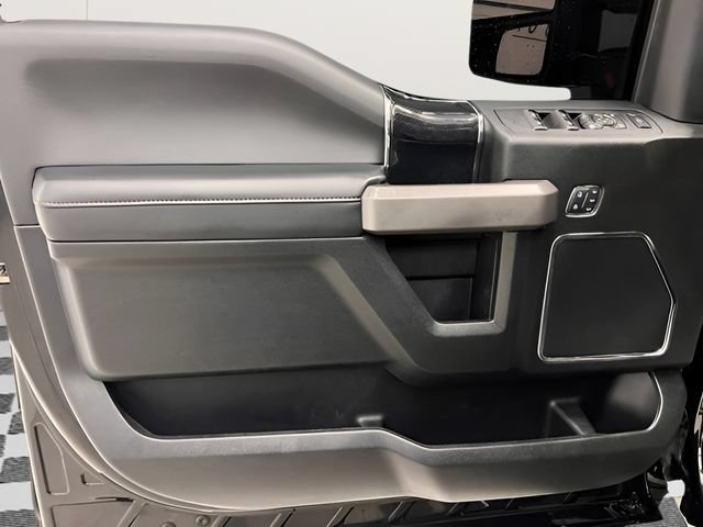Used 2020 Ford F250 Platinum w/ Tremor Off-Road Package AWD/4WD image 16