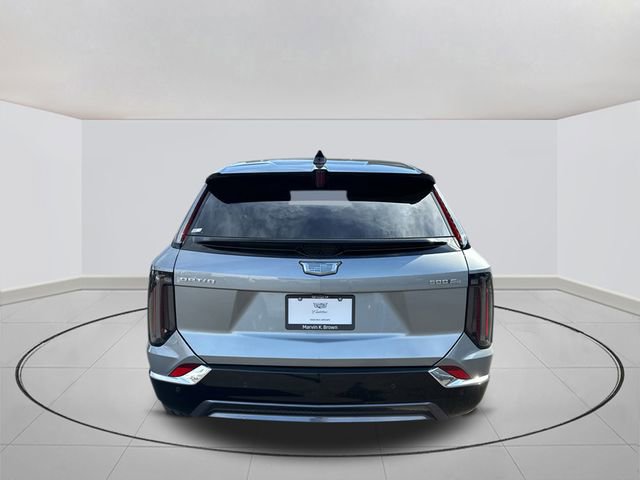 New 2026 Cadillac Optiq Luxury 2 image 12