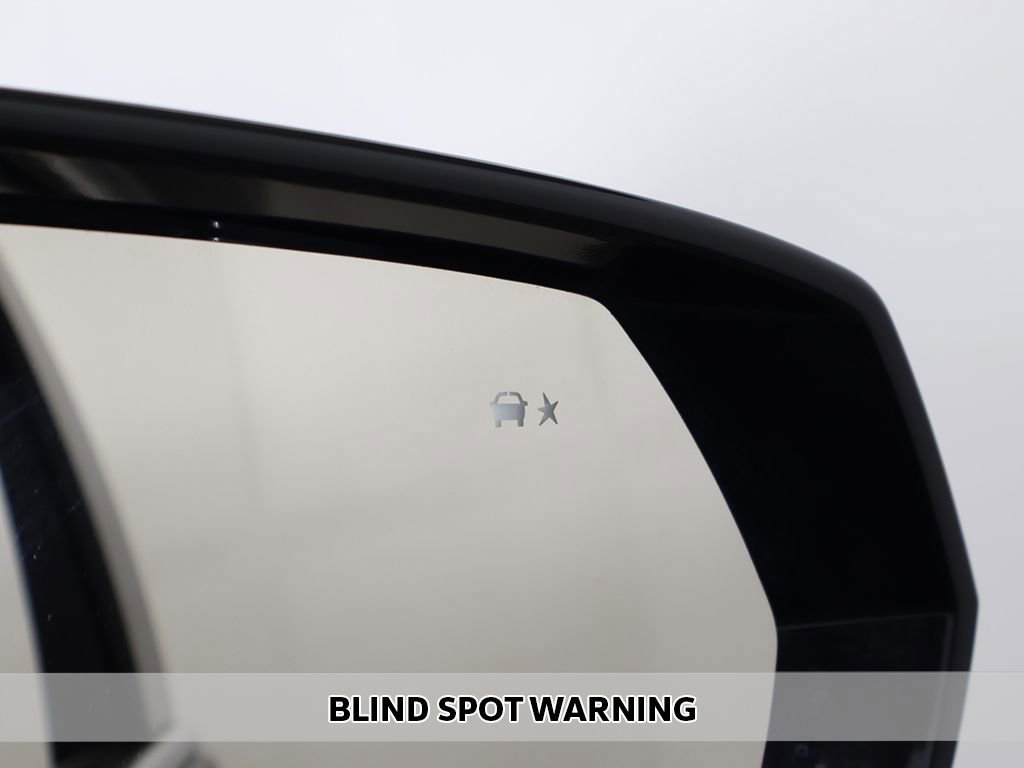 Used 2023 GMC Yukon Denali Ultimate w/ LPO, Floor Liner Package image 10