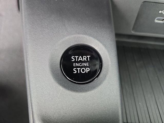 New 2026 Nissan Sentra SR FWD image 29
