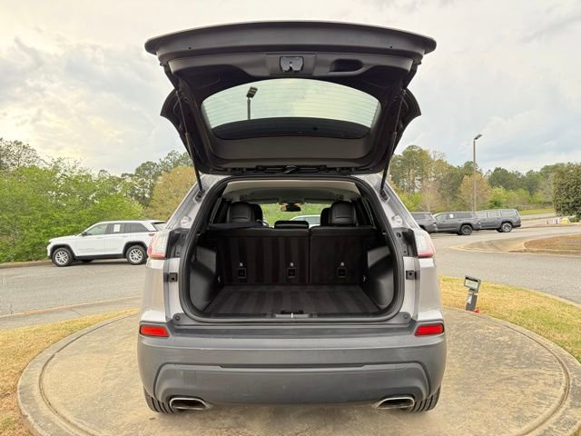 Used 2019 Jeep Cherokee Latitude Plus image 29