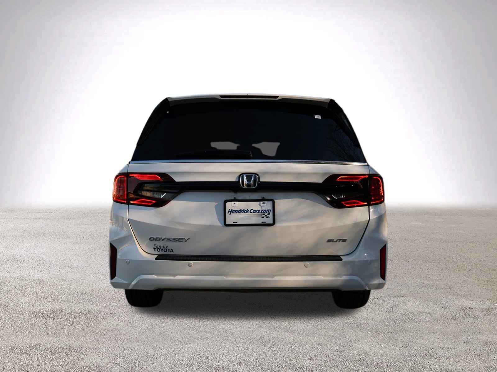 Certified 2025 Honda Odyssey Elite image 8