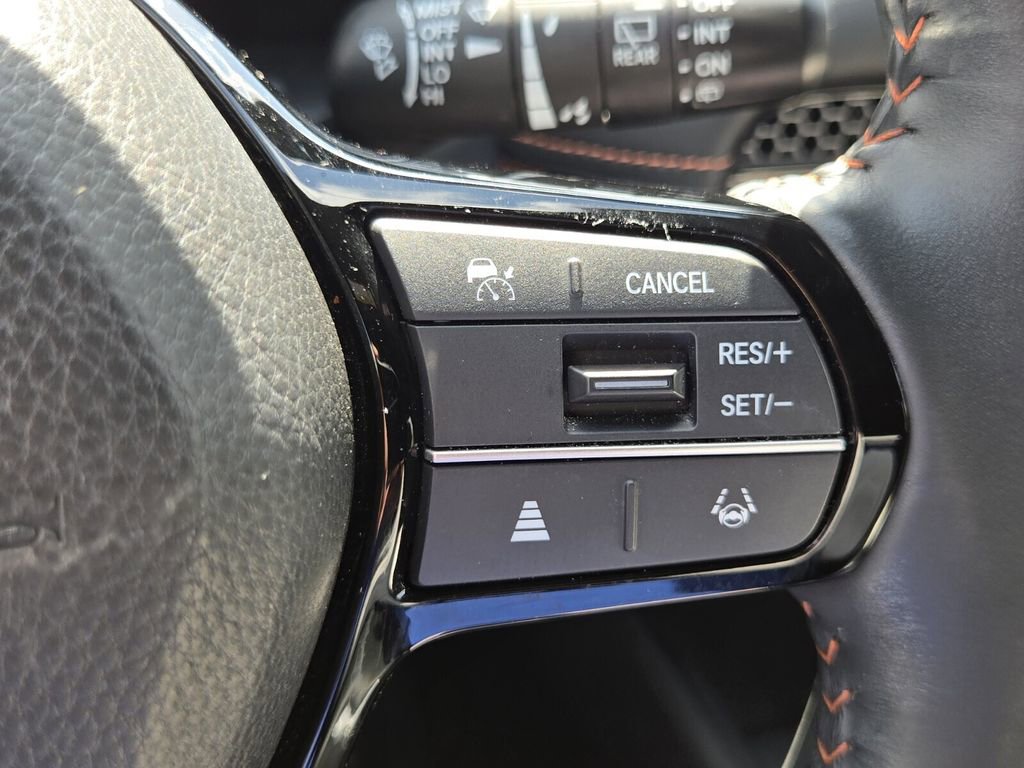 Certified 2023 Honda HR-V Sport image 26