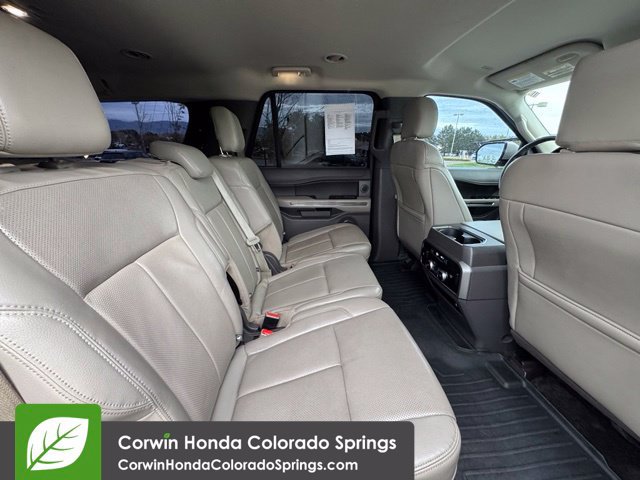 Used 2018 Ford Expedition Max XLT w/ Equipment Group 202A AWD/4WD image 33