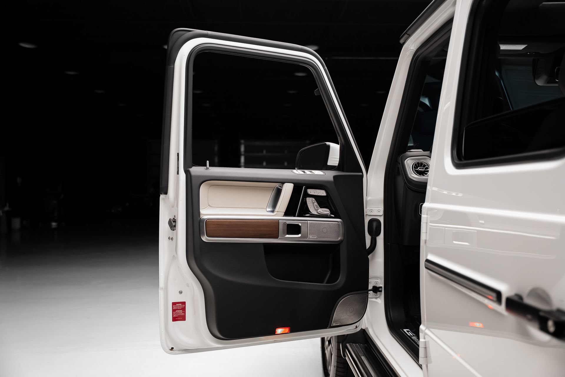 Used 2025 Mercedes-Benz G 580 w/ EQ Technology image 52
