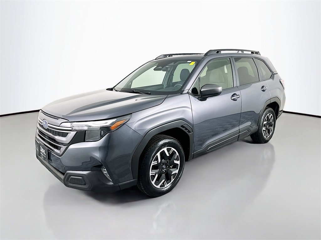 Used 2025 Subaru Forester Premium image 5