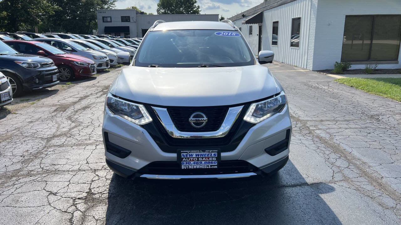 Used 2018 Nissan Rogue SV w/ Premium Package image 8