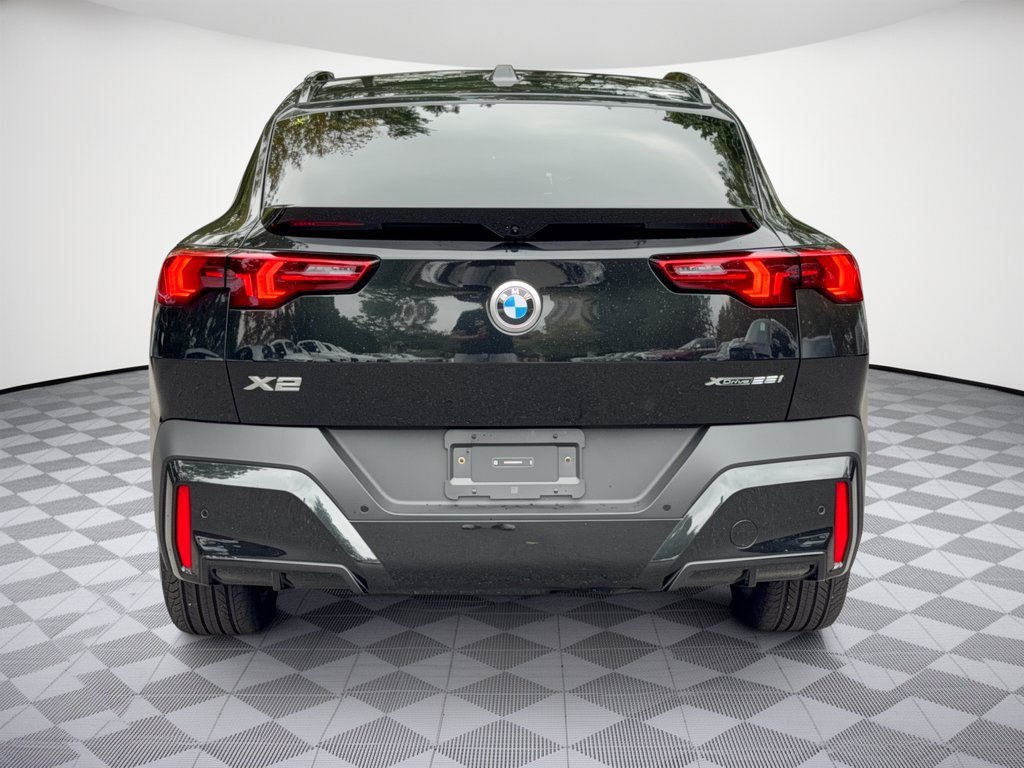 Used 2026 BMW X2 xDrive28i w/ Technology Package AWD/4WD image 11