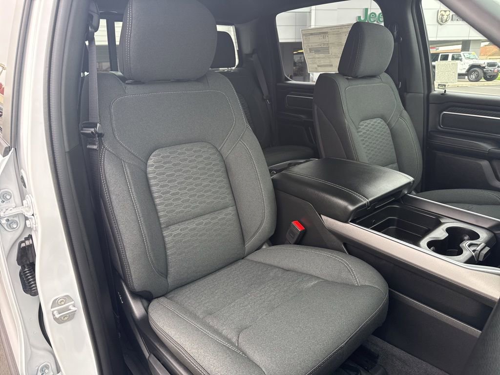 New 2026 RAM 1500 Big Horn w/ Night Edition AWD/4WD image 12