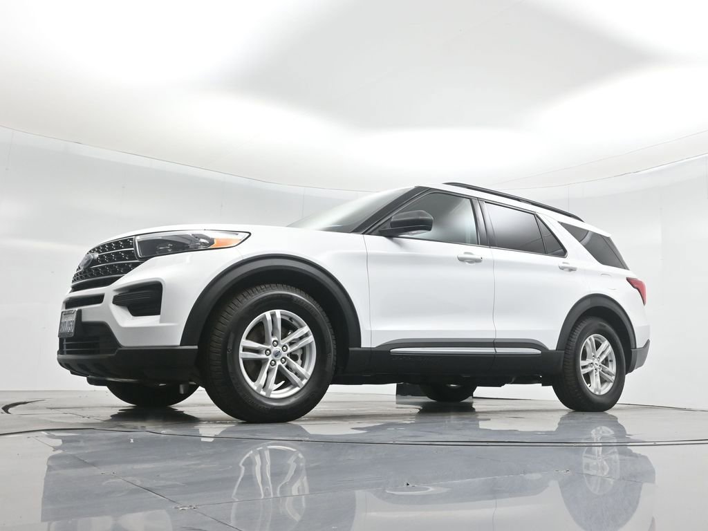 Certified 2021 Ford Explorer XLT image 47